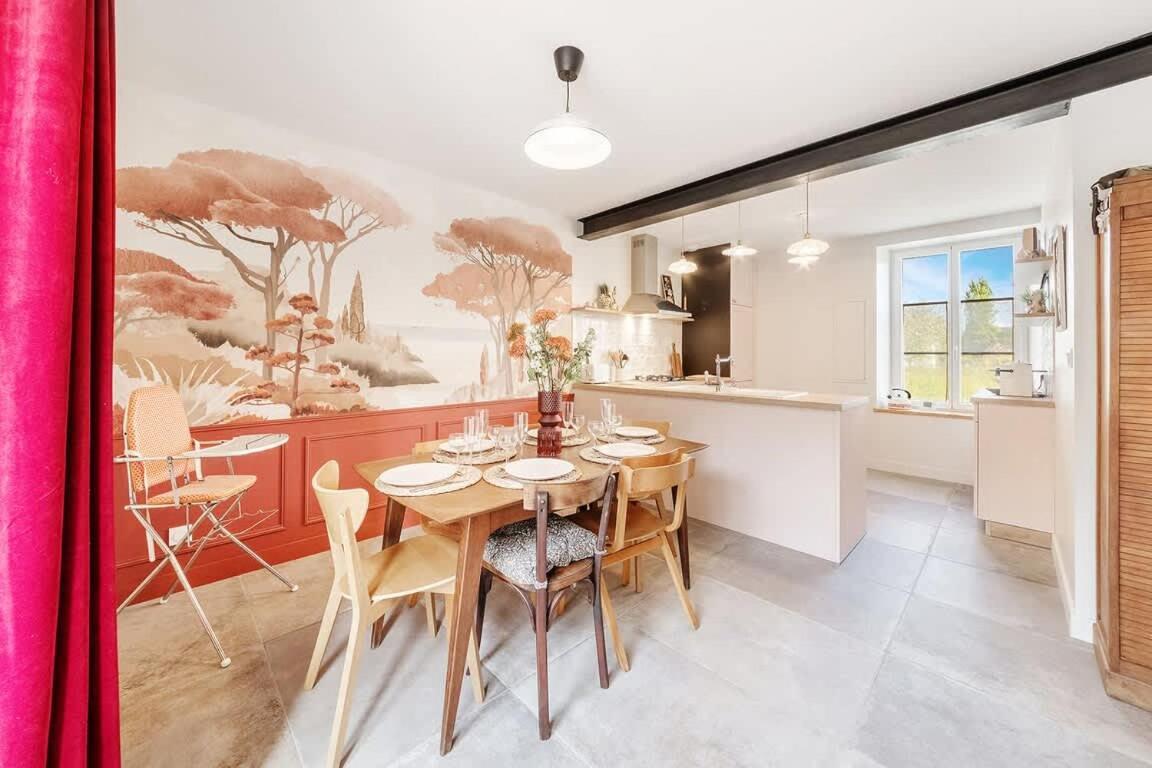 Le Rocher- Belle Maison De Charme -Jardin/Parking ก็องแกล ภายนอก รูปภาพ